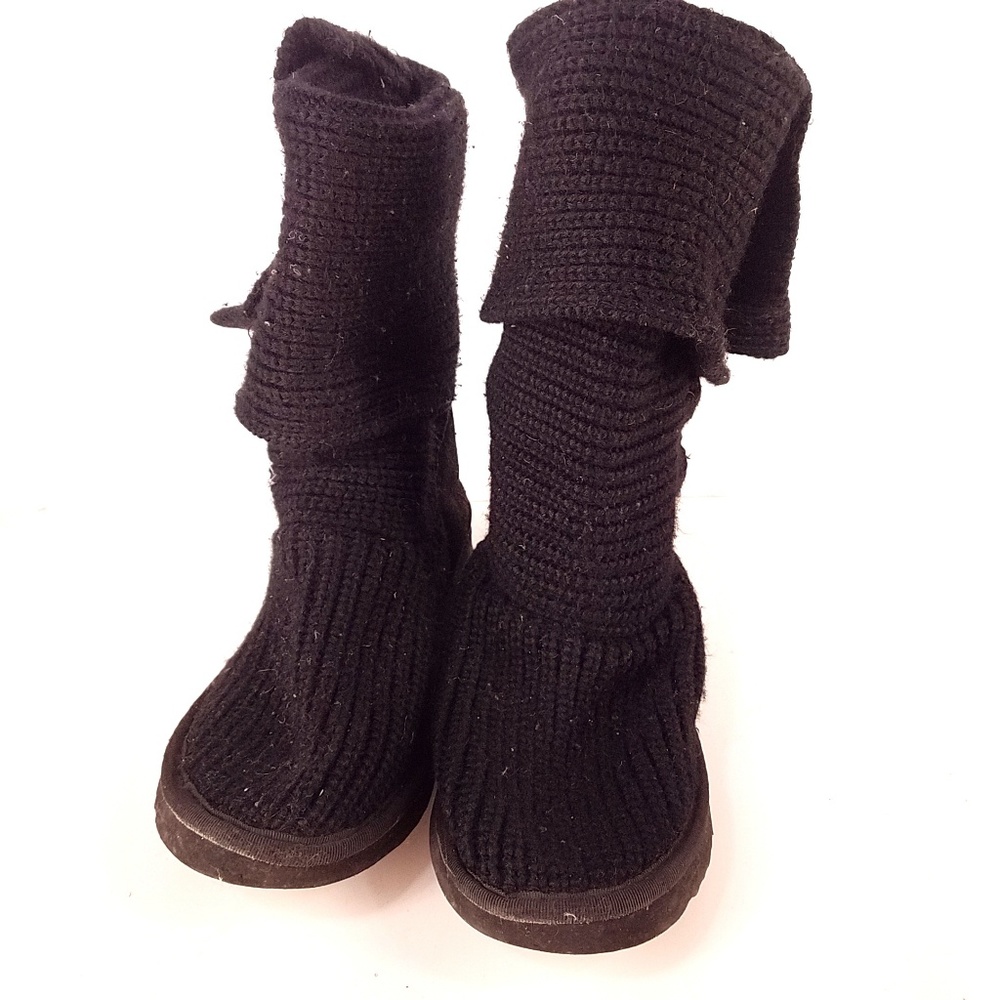 UGG | Cardy Black 3 Button Ugg Boots